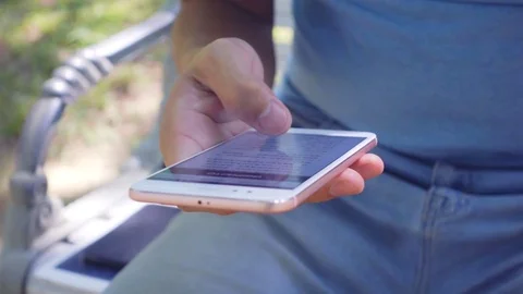 Man using at mobile phone Stock-Footage 81901096