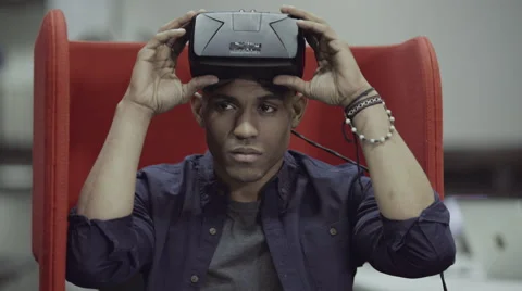 Man using oculus rift Stock Footage 49113887