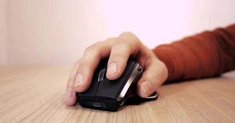 Man using a PC computer mouse close up 動画素材 74690985