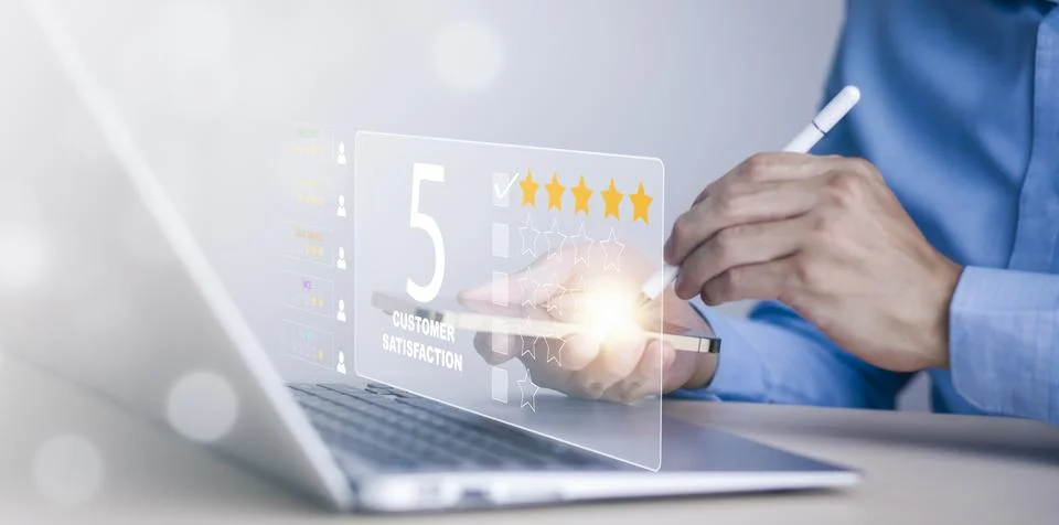 Man using pen touch graphics Customer review satisfaction feedback survey con Stock Photos