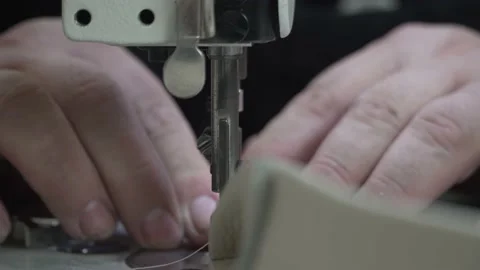 Man Using Sewing Machine, Needle in Focus, 4K 스톡 동영상 138182745