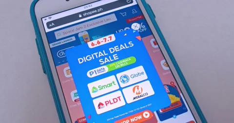 Man using Shopee.ph (Shopee Philippines) website on iPhone Video stock 155988437
