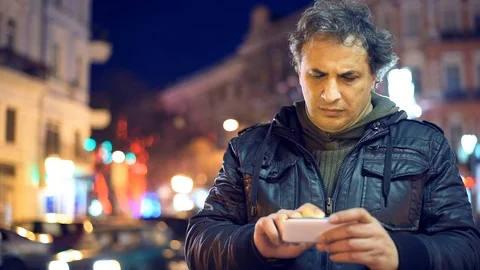 Man using smart phone. Video stock 77414679