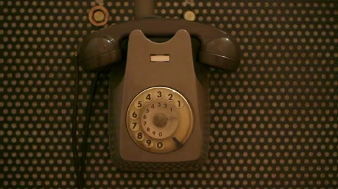 Man using vintage telephone Stock-Footage 41714615