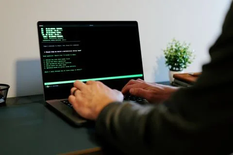 Man Vibe Codes From LLM CLI AI Software Foto stock