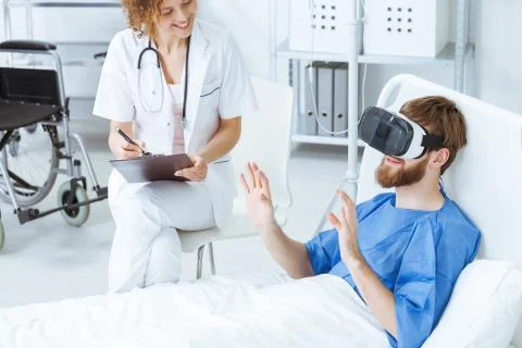 Man in VR during therapy 스톡 사진