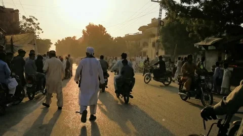 Man walking towards the sun Stock Footage 145567370