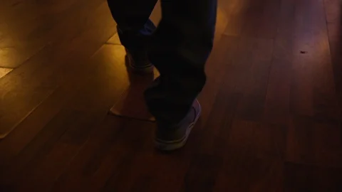 A man walks into a bar Video stock 120460847