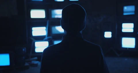 Man watching empty white screens of old TV. Social networks, media technology Stock-Footage 140973706