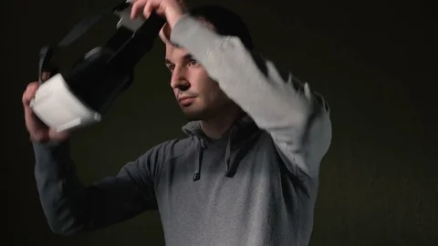 Man wearing virtual reality headset at living room. Video stock 74838264