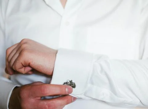 Man wears cufflinks Foto stock