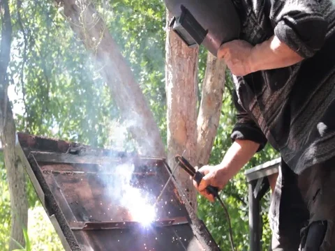 Man welding Video stock 78877965