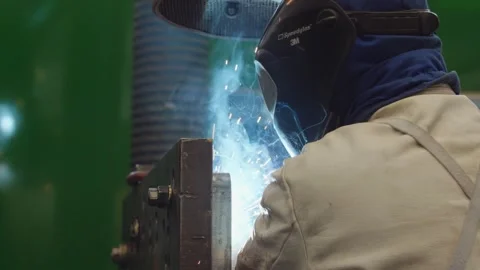 Man welding Stock Footage 296603733