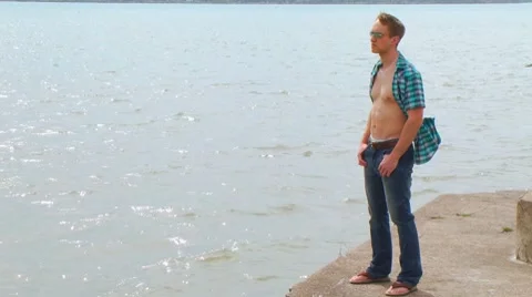 Man in Wind Video stock 7901489