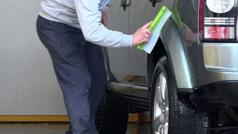 Man Worker Washing Car 動画素材 72768070