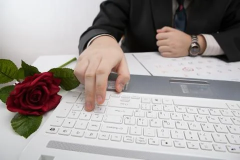 Man working at his laptop Stock-Fotos