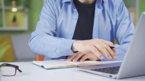 Man working in home office. 스톡 동영상 237049117