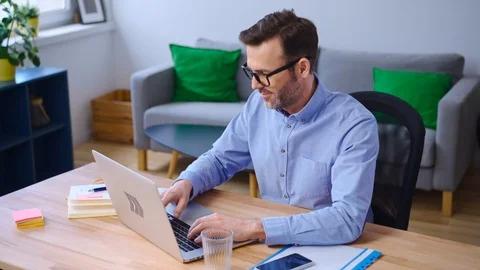 Man working from home using laptop 動画素材 126996279