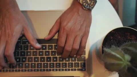 Man working on the laptop from home 库存影片 132052270