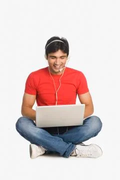 Man working on a laptop Fotos Stock