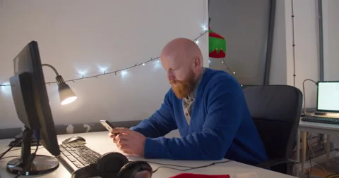 Man working in office at night Video stock 144272022