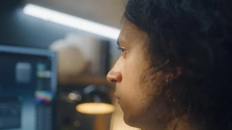 Man working remotely on 3D project Foto stock