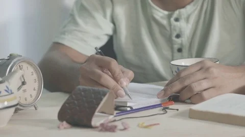 Man Writing Notes Dolly Shot 库存影片 79919824