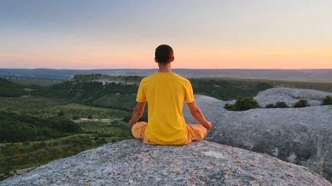 Man Yoga  動画素材 83740940