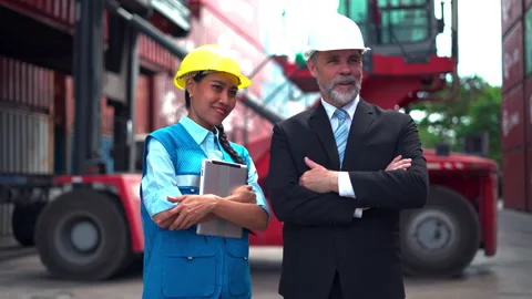 Manager and staff survey load container for shipping plan in Logistic company. Stock Footage 233281082