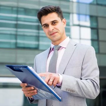 Manager pointing at contractual terms Foto stock