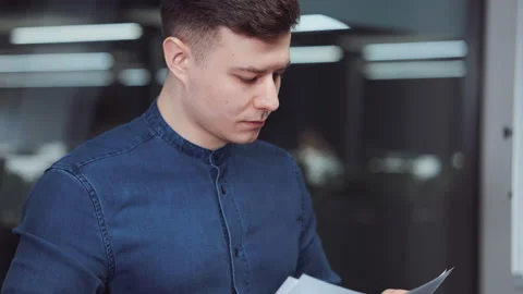 Manager working at laptop in office Stock Footage 151692653