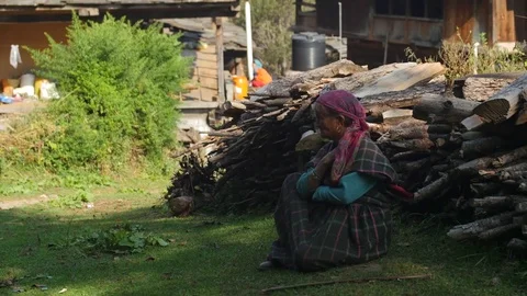 MANALI, INDIA - 28 SEPT 2016: Old lady closeup rural village, Himachal PradeshStock Footage