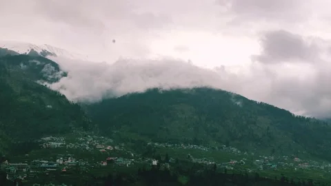 Manali mountain raining view Stock-Footage 160128680