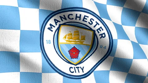 Manchester city football club logo hi-res stock photography and