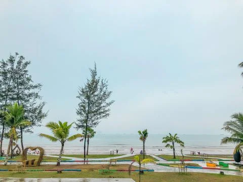 Manggar,Beach,When,The,Rain Stock Photos