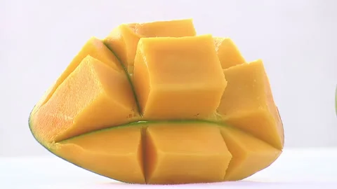 Mango cut in cubes, zoom in Stock Footage 290338166