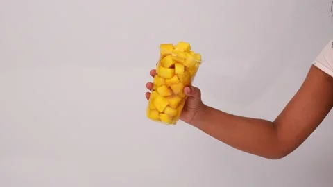 Mango cut pieces Stock Footage 163167557