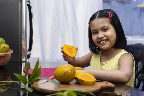 Mango - a delicious fruit of summer Stock Photos