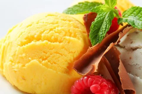 Mango ice cream Stock Photos
