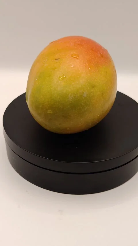 Mango on a stand 스톡 동영상 325050926