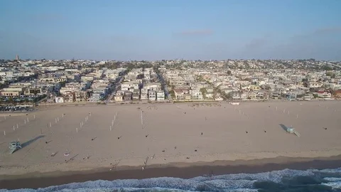 Manhattan Beach pan left  스톡 동영상 85153741