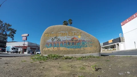 Manhattan Beach Sign - low angle, no traffic Stock Footage 102480436