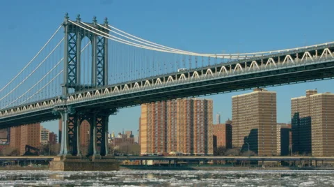 Manhattan Bridge during winter in New York City Stock Footage 59788367