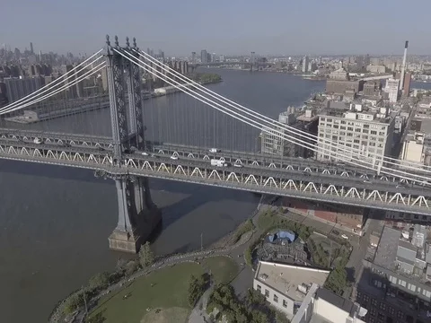 Manhattan Bridge Reveal Stock Footage 75937276