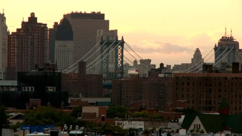Manhattan Bridge with view from Brooklyn, dusk. Vídeo Stock 105871471