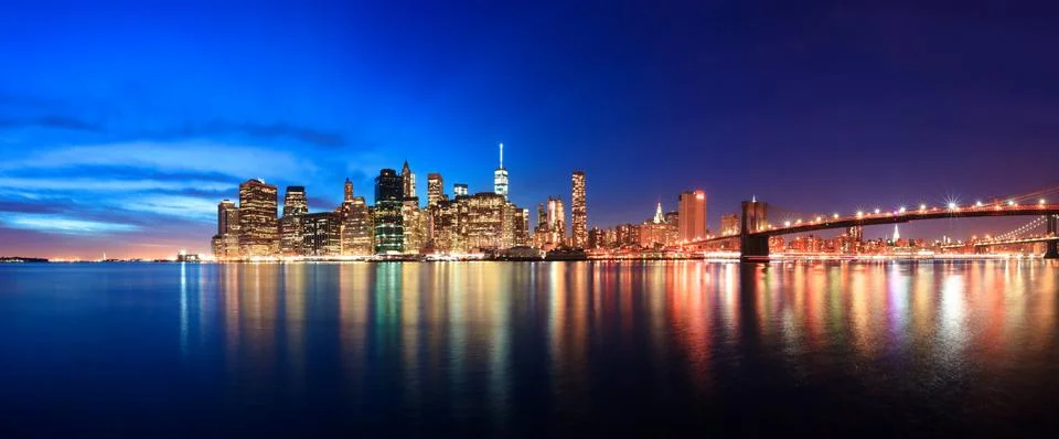 Manhattan at night from Brooklyn Stock Photos