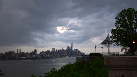 Manhattan skyline right before thunderstorm Stock Footage 254802124