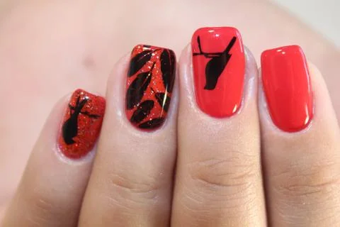 Manicure design red nails with pattern Stockfoto's
