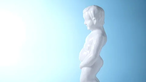 Manikin Piss, Peeing, Stock Footage 101360200