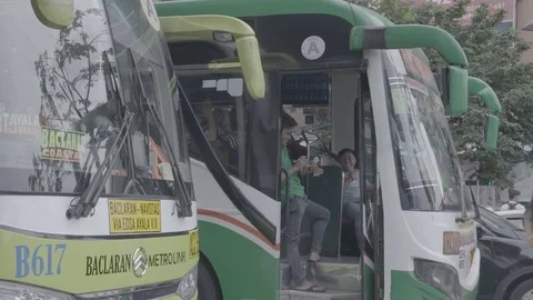 Manila Traffic Slog 3 Stock Footage 73913599